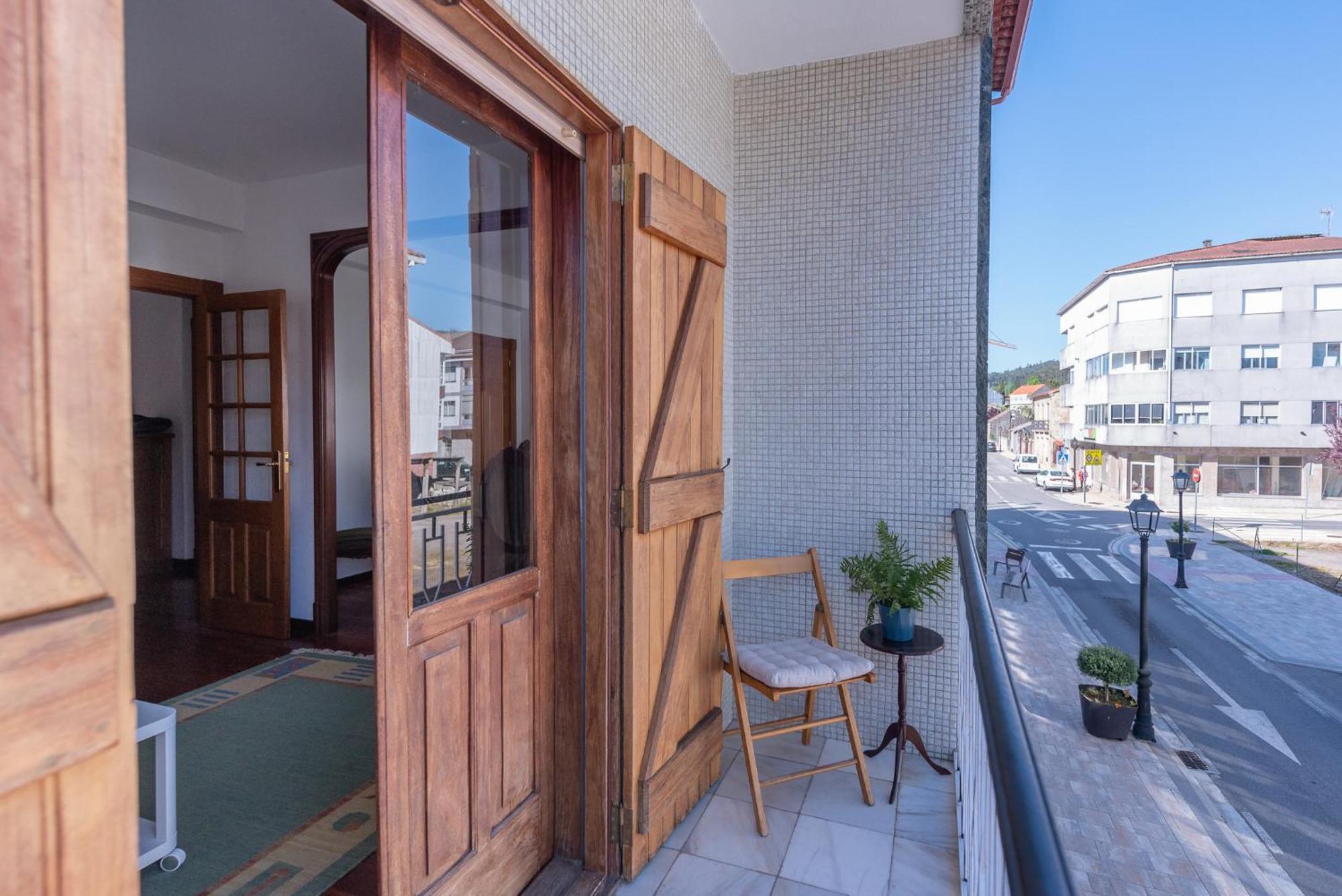 Luminoso Apartamento Reformado En Villa Termal Cuntis Ngoại thất bức ảnh